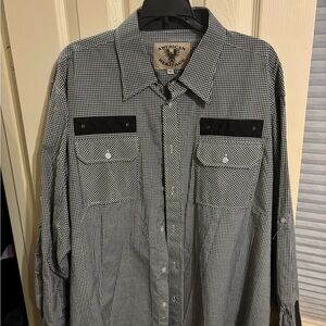 American Heritage Men’s B&W Checkered Button Up